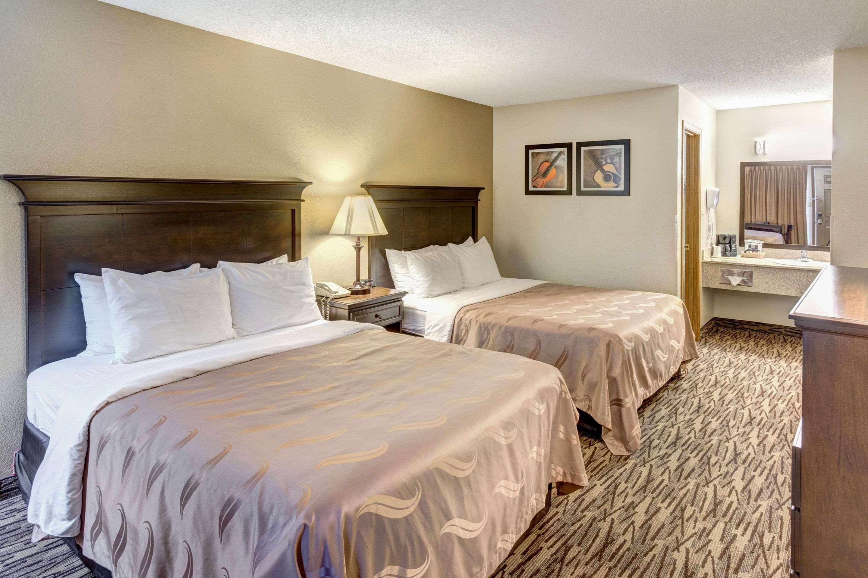 Quality Inn West Branson Exterior photo