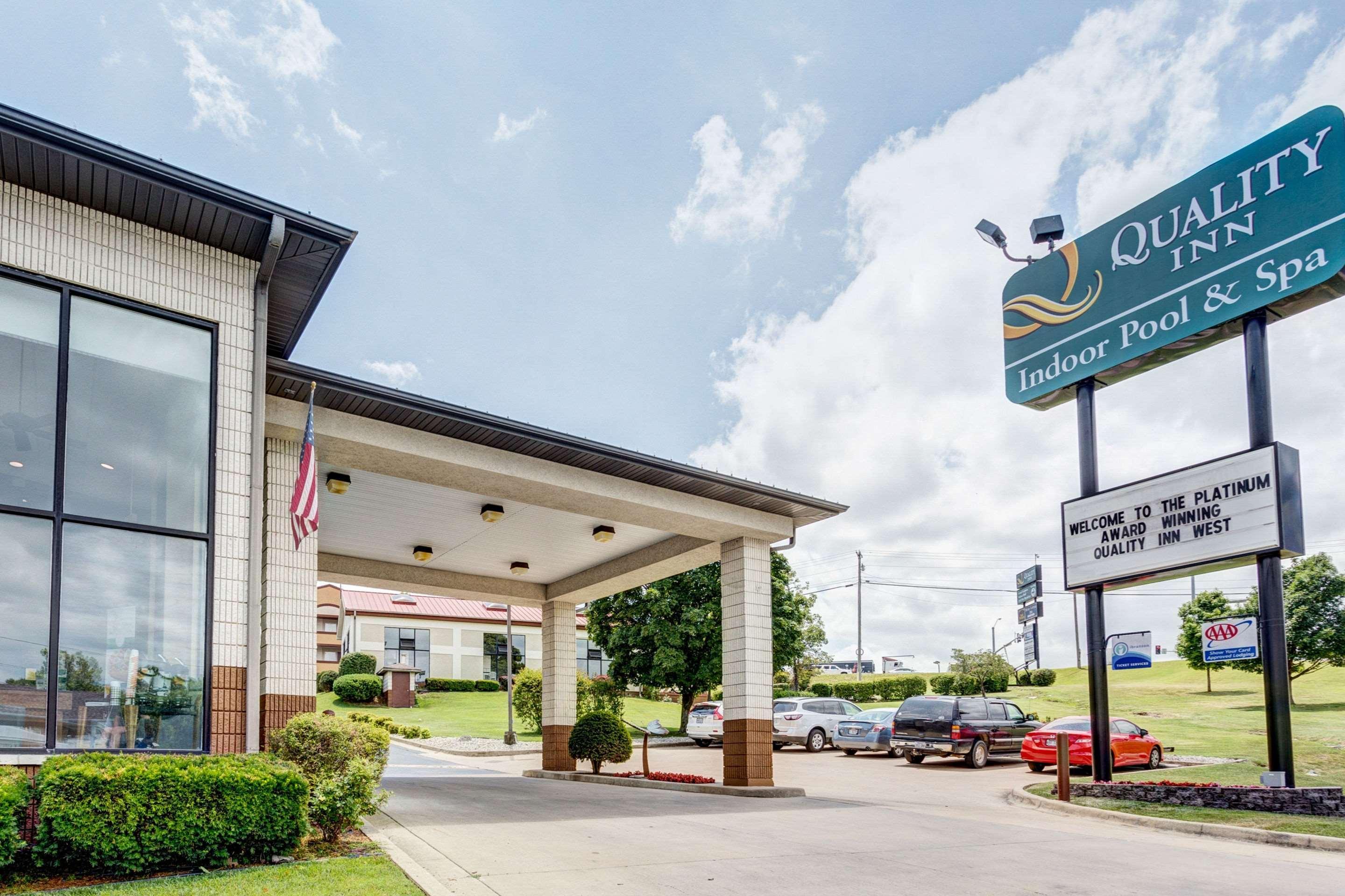 Quality Inn West Branson Exterior photo