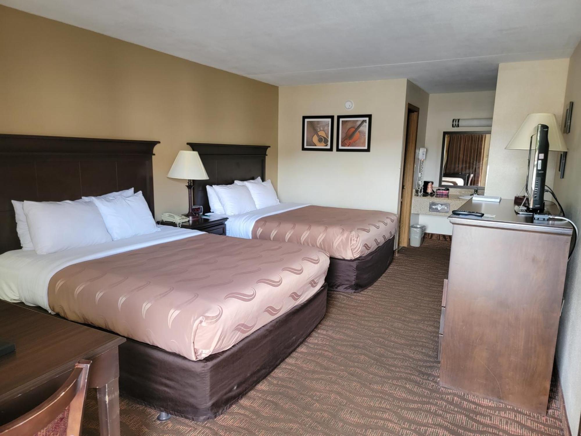 Quality Inn West Branson Exterior photo