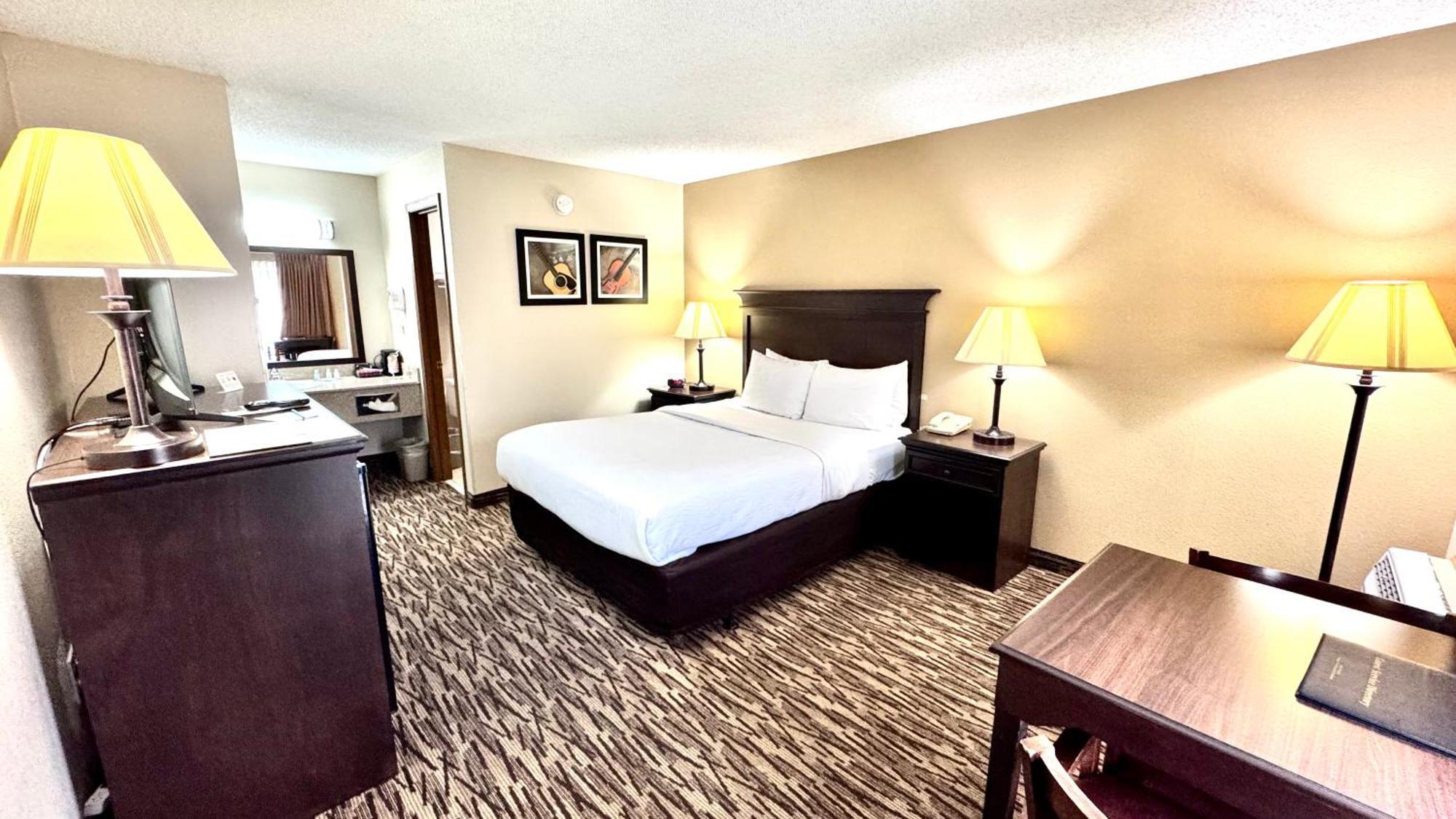 Quality Inn West Branson Exterior photo