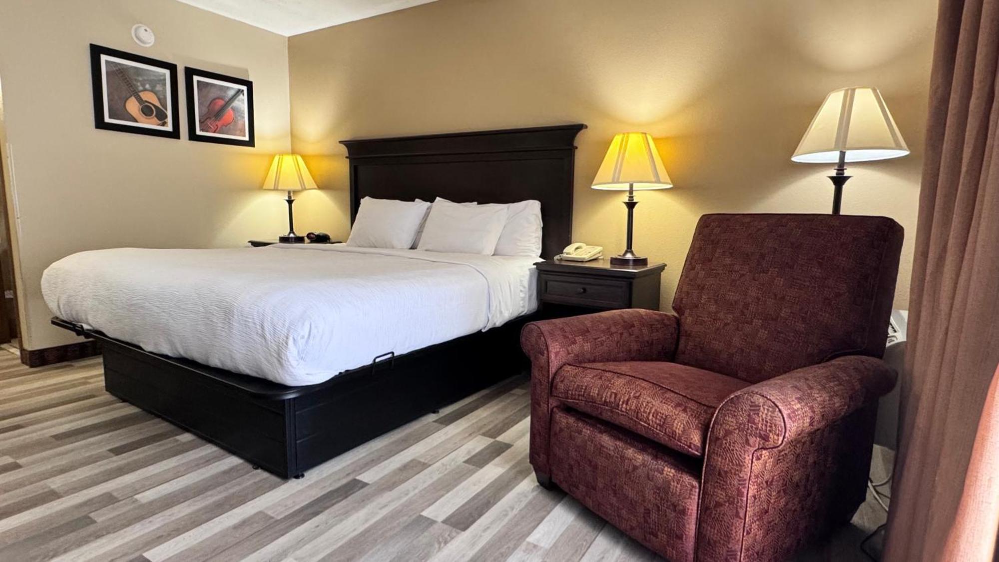 Quality Inn West Branson Exterior photo